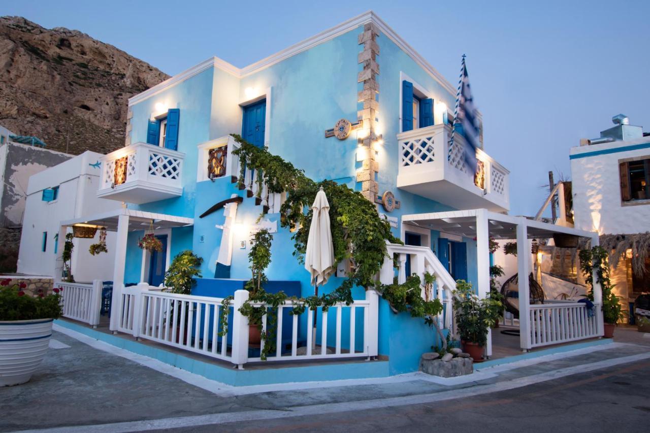 Captain Elias House Foiníkion Exterior photo